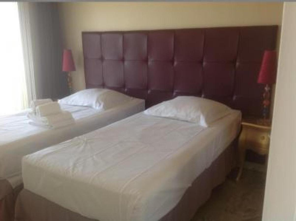 Stylish One Bedroom In Just Off The Croisette And Near Beaches - 680 Appartamento Cannes